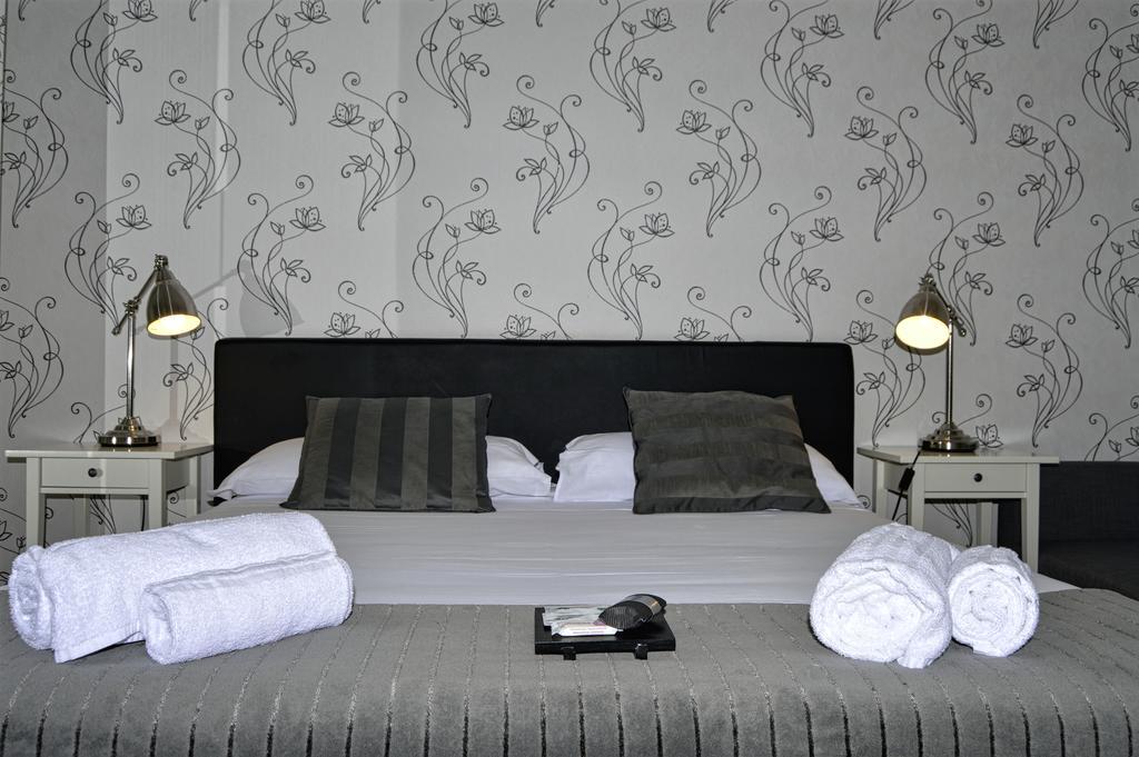 Blue Star Luxury Apartment San Giovanni - Colosseo Rome Exterior photo